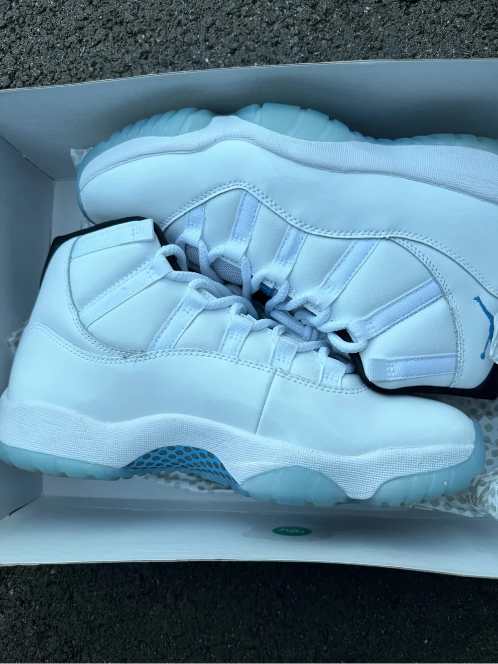 Jordan Mens White/Light Blue High-Top Sneakers